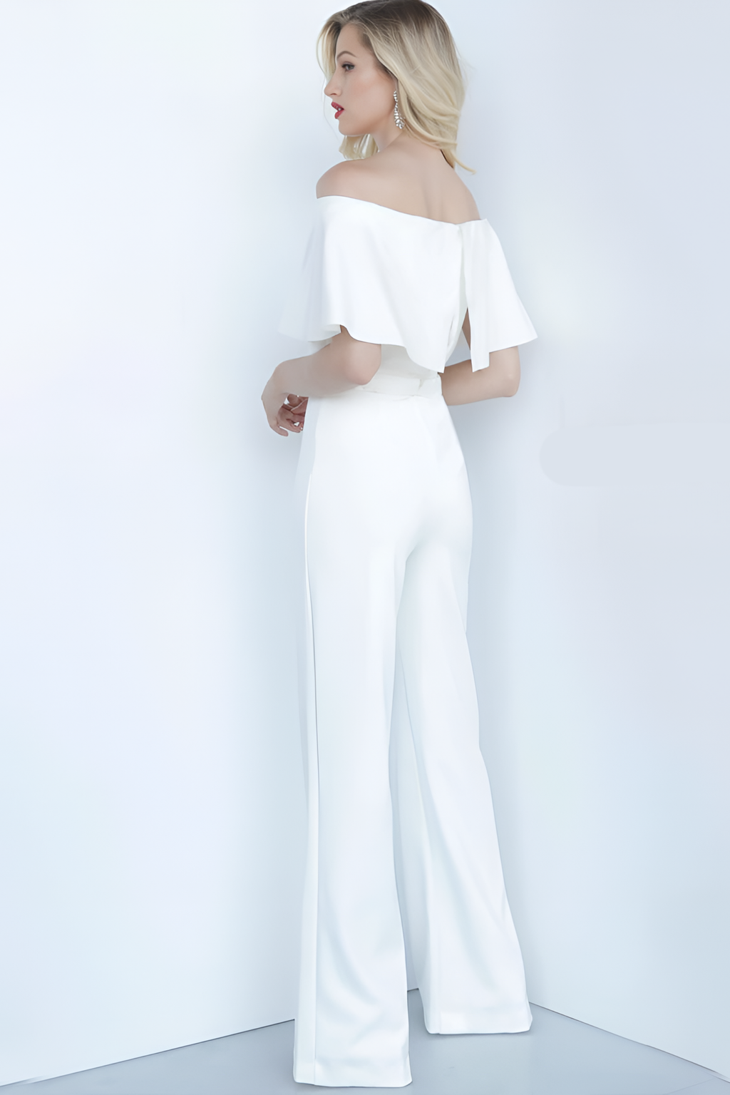 Elegant White Jumpsuit