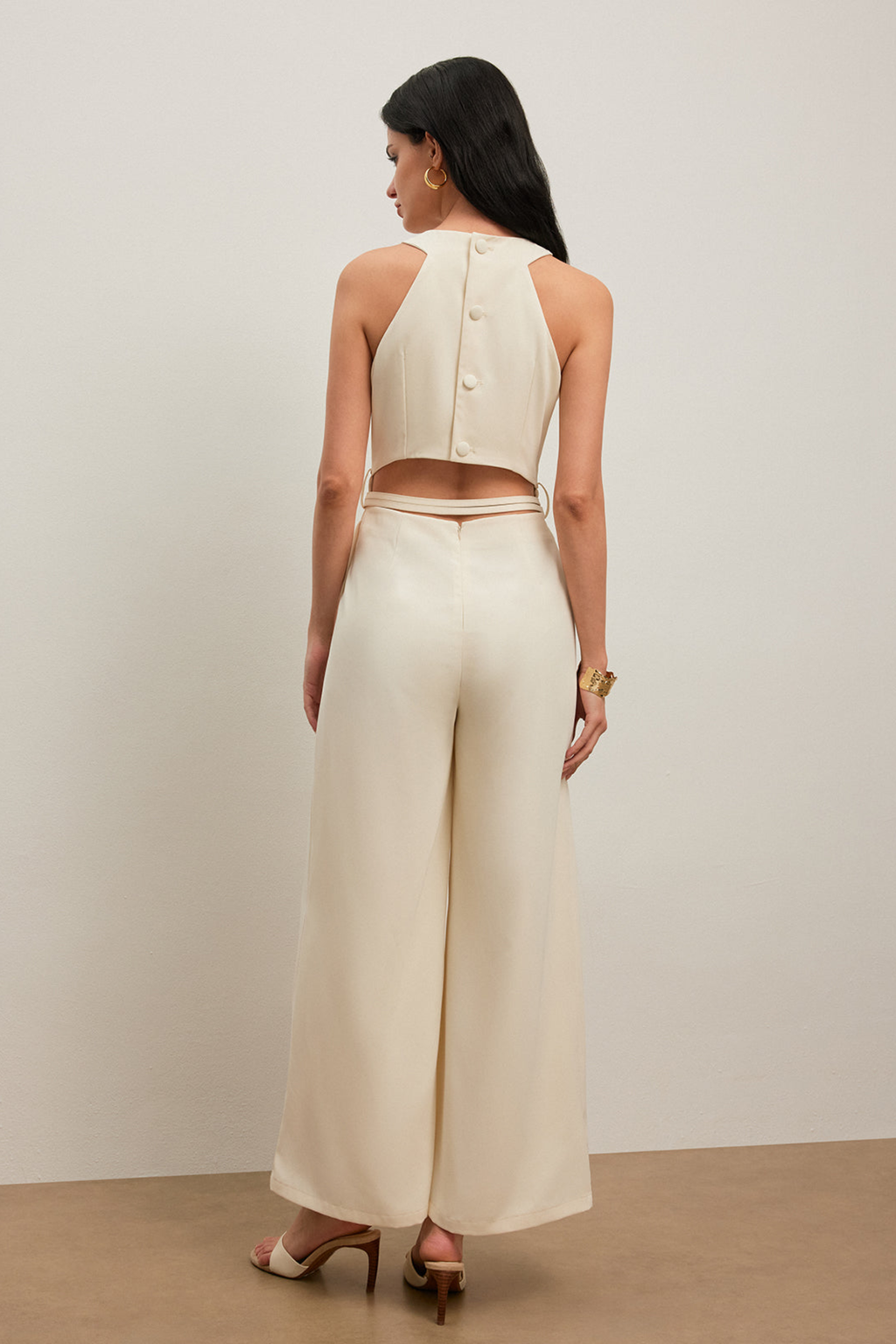 V Neck Sleeveless Jumpsuit