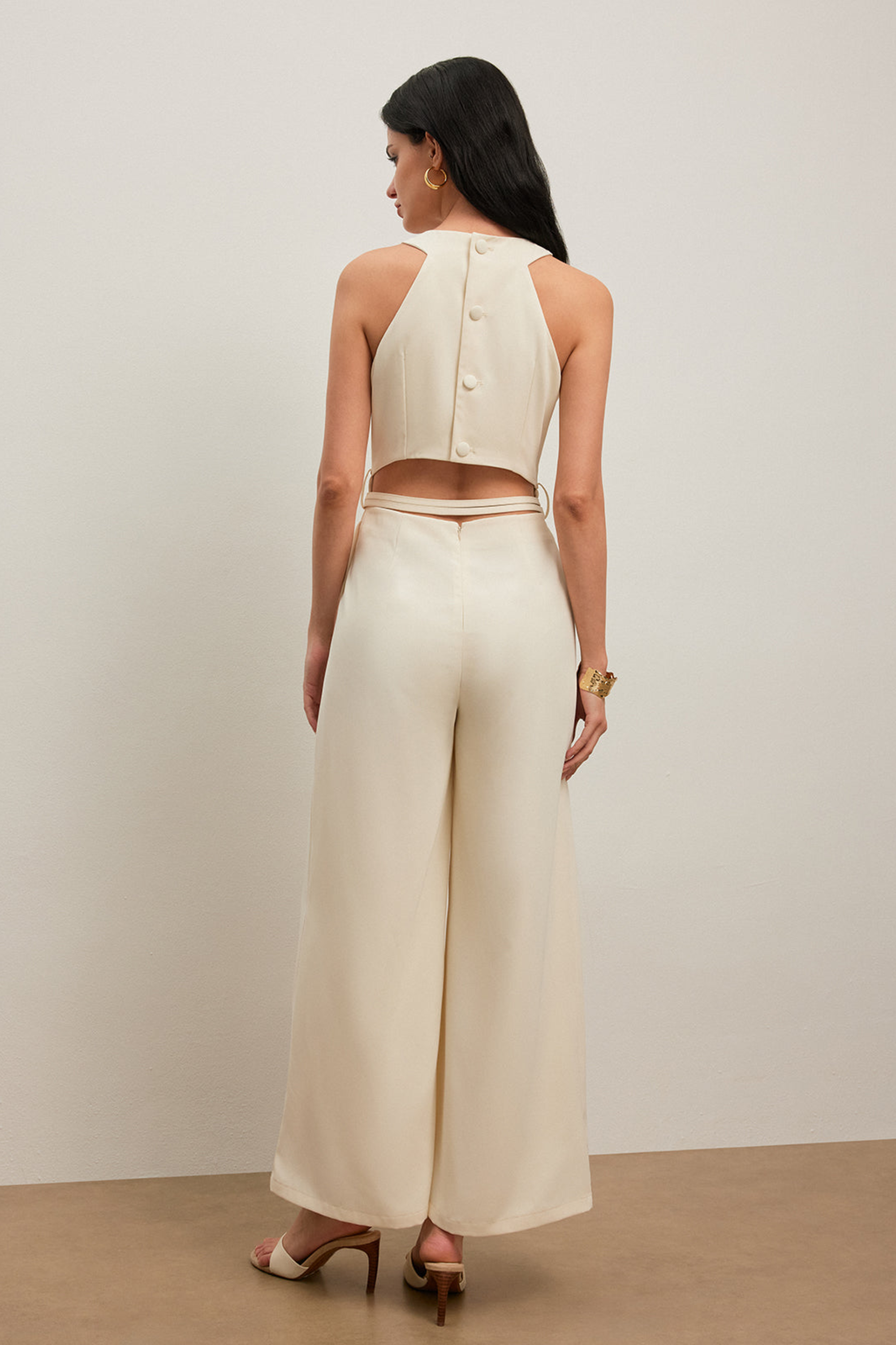 V Neck Sleeveless Jumpsuit