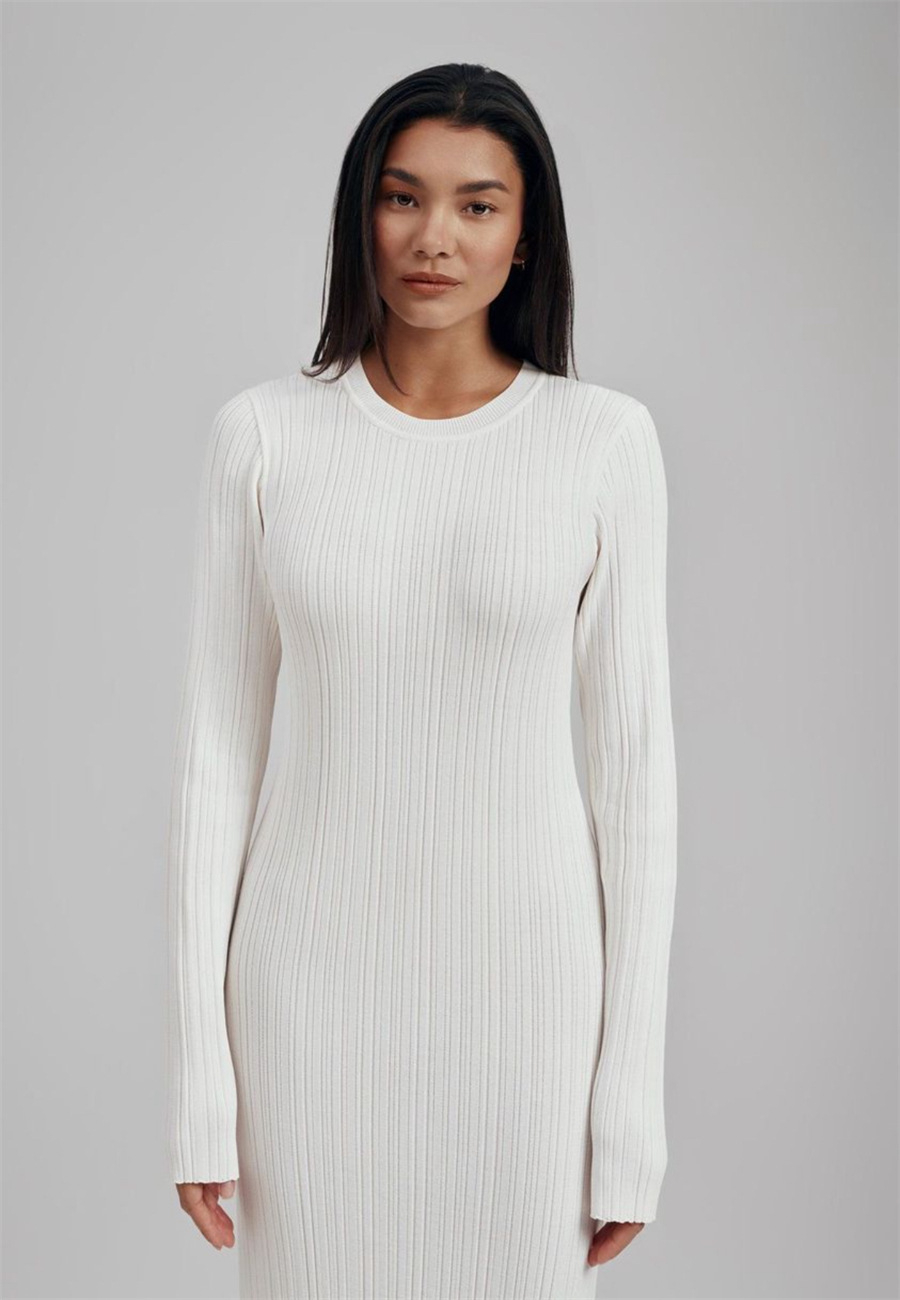 Ribbed Maxi Dress