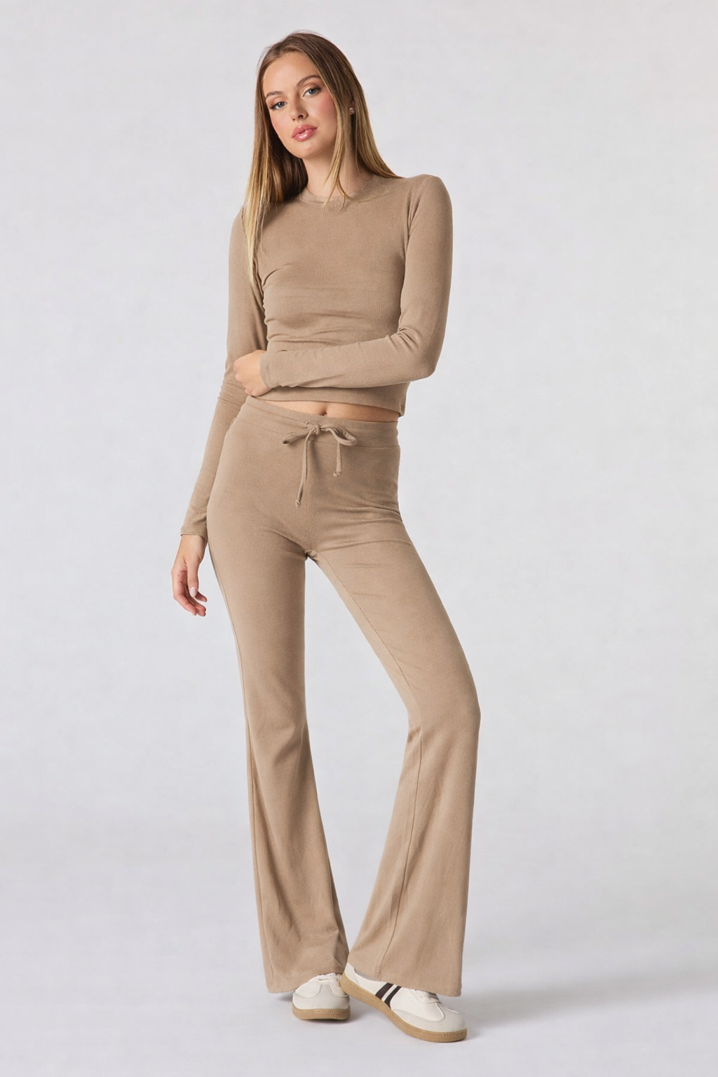 Long-Sleeve Yoga Co-Ord Set–Women’s Sports Casual Co-Ord Set